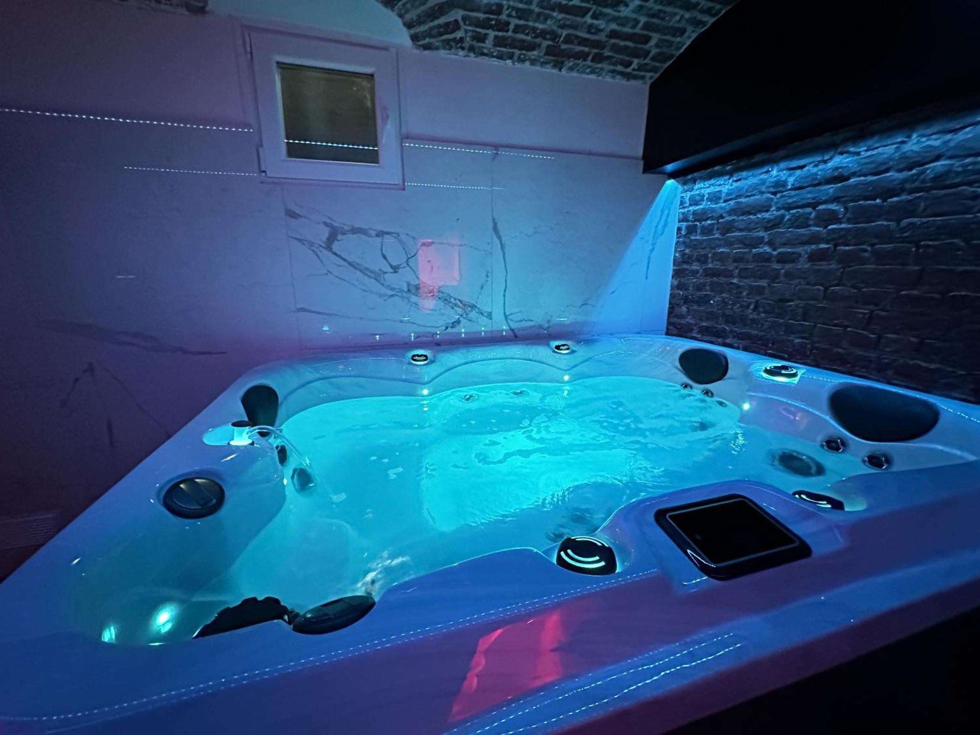 Le Bijou - Appartement, Sauna Et Jacuzzi - ליל מראה חיצוני תמונה