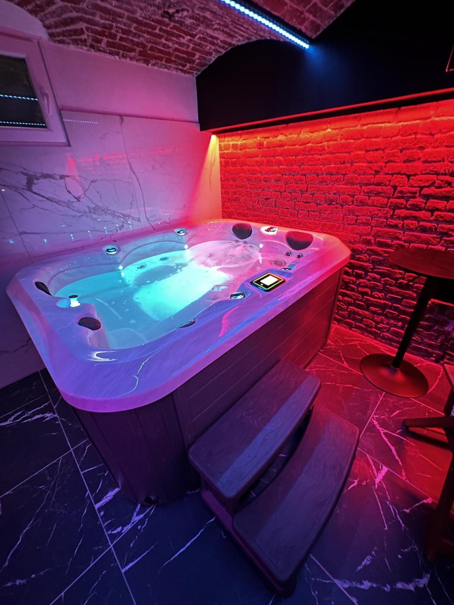 Le Bijou - Appartement, Sauna Et Jacuzzi - ליל מראה חיצוני תמונה